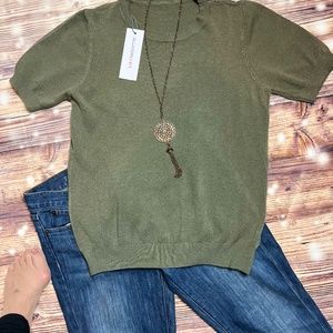 Olive knit top - Small
